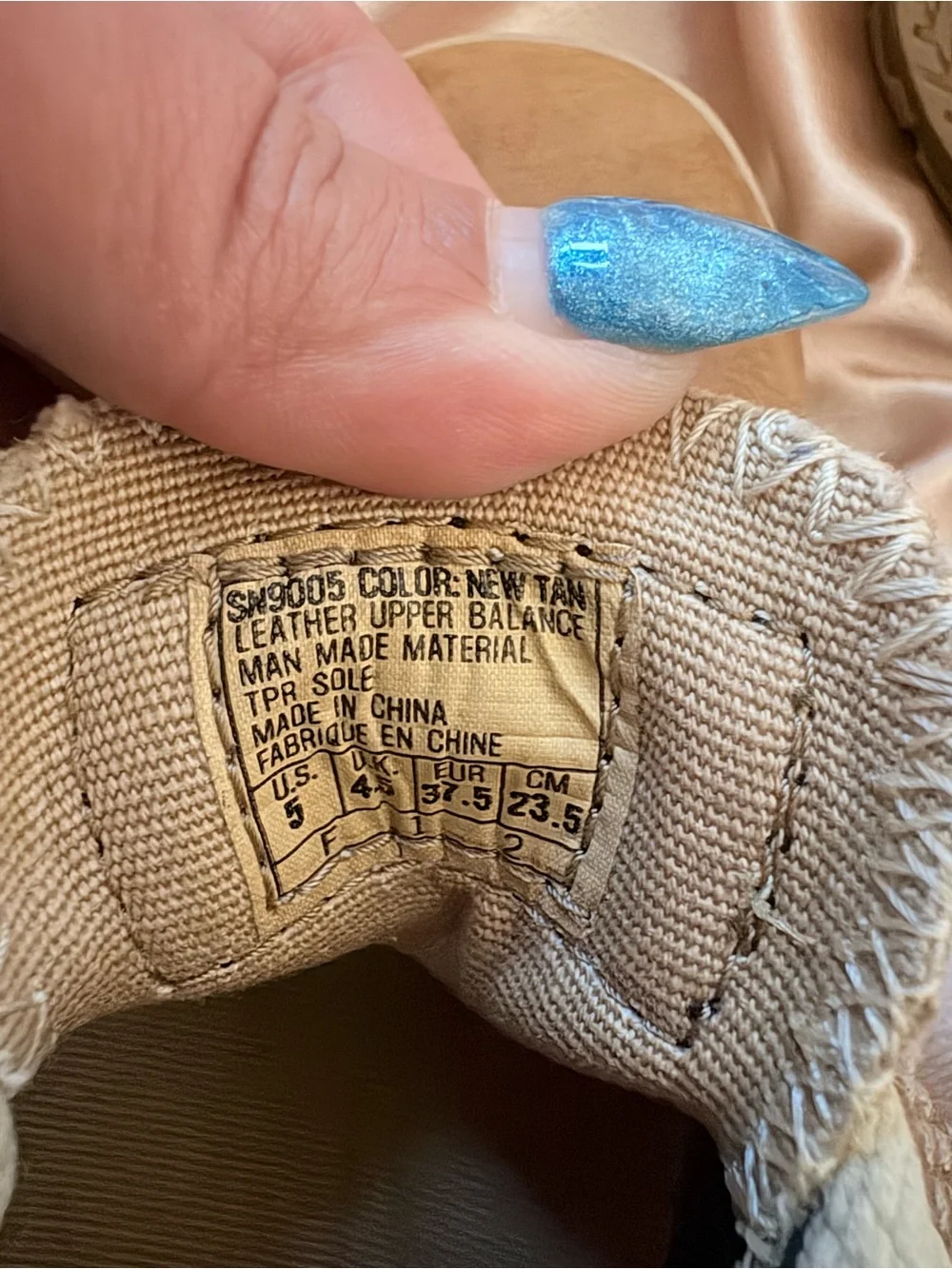 Skechers vintage lace